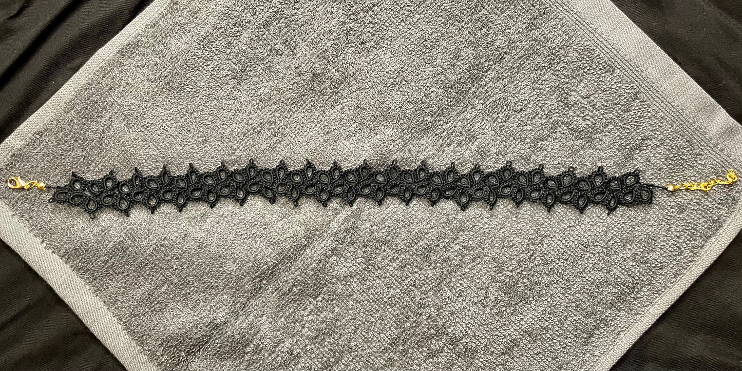 Leaf-Braid Choker (Various Colors)