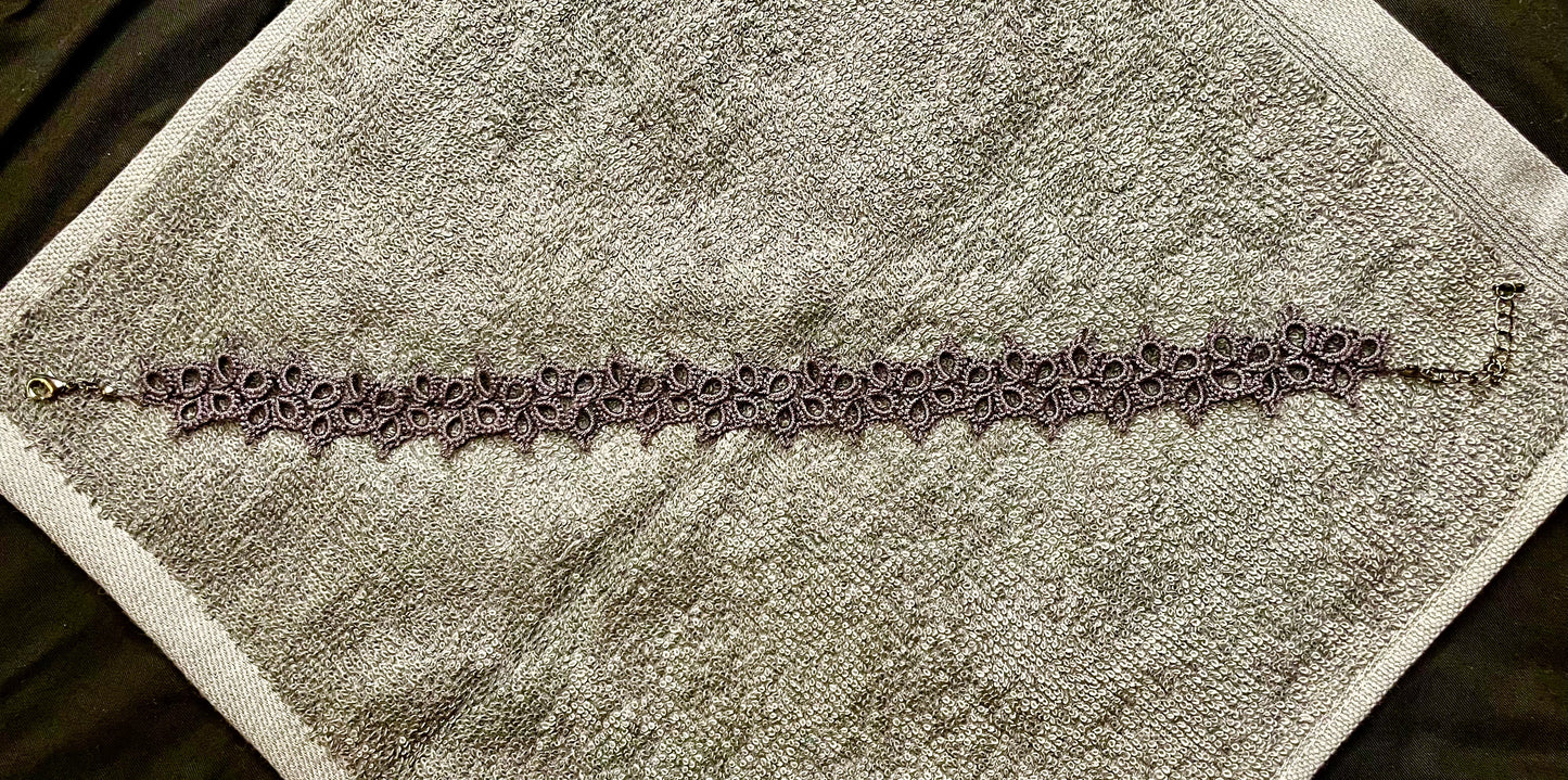 Leaf-Braid Choker (Various Colors)